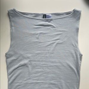Gray Sleeveless 90’s Top